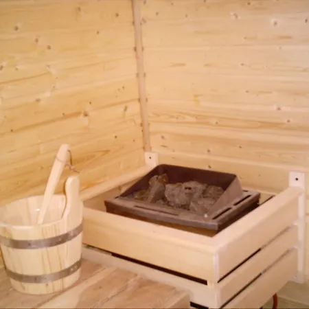 Mit Sauna Und Whirlpool *